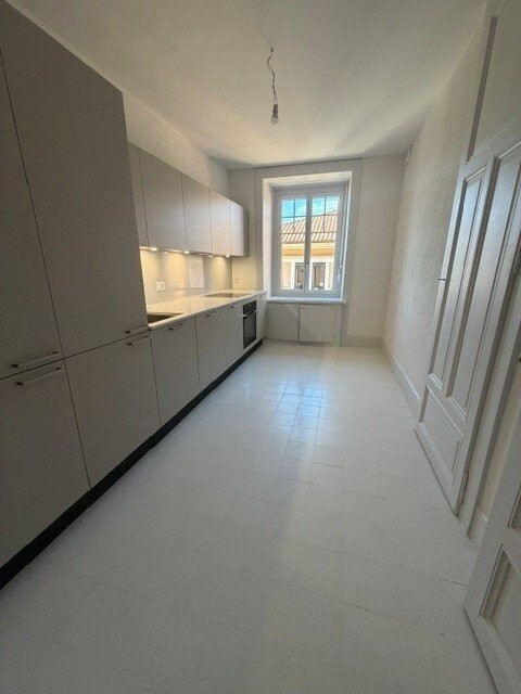 appartamento di 5 locali, foto 8 di 10
