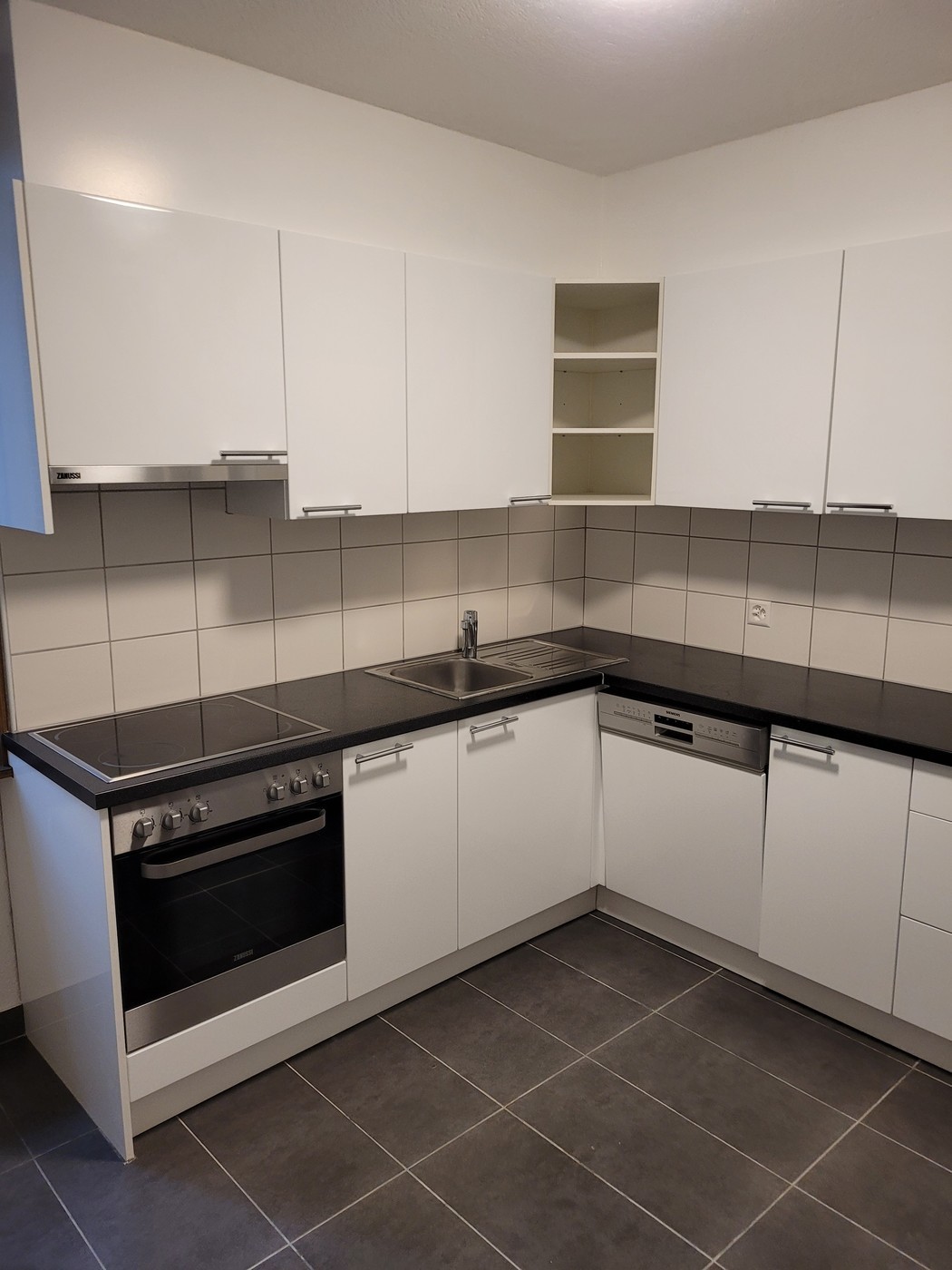 Appartamento di 4 ½ locali, foto 3 di 8