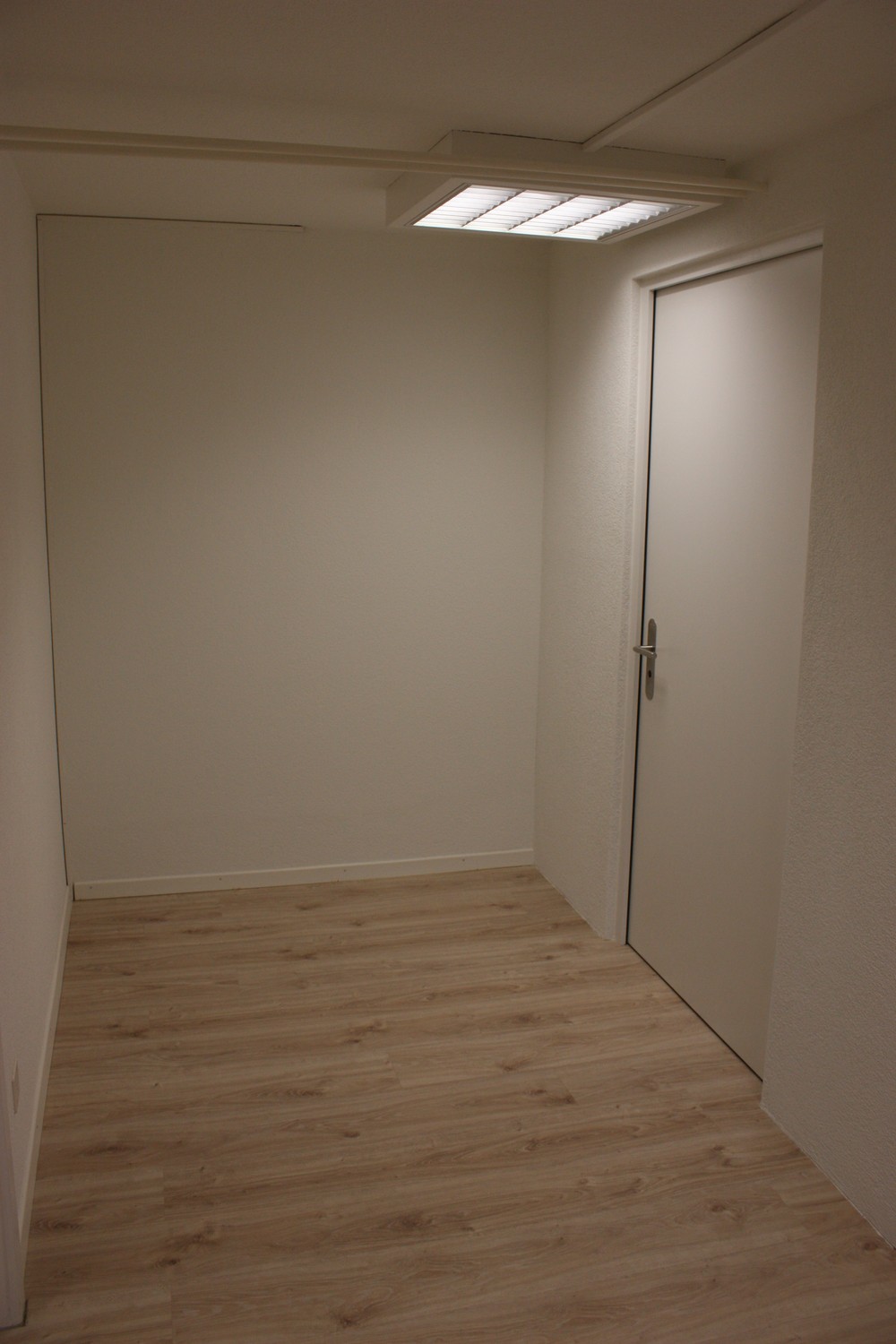 56m² office, foto 6 di 7