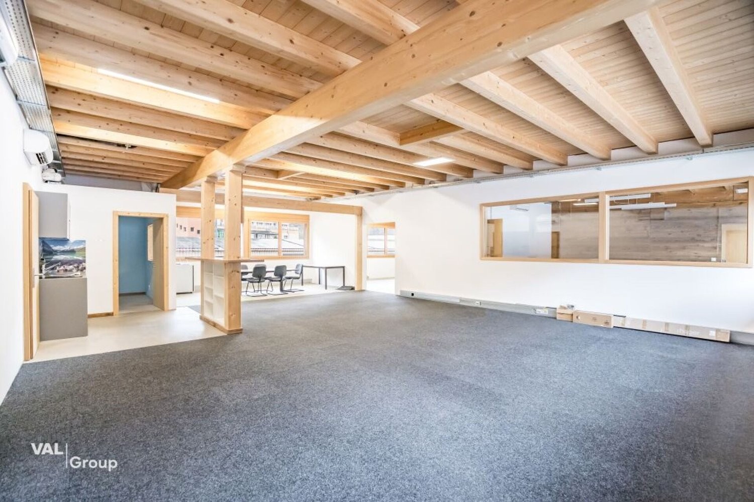 157m² commerciale