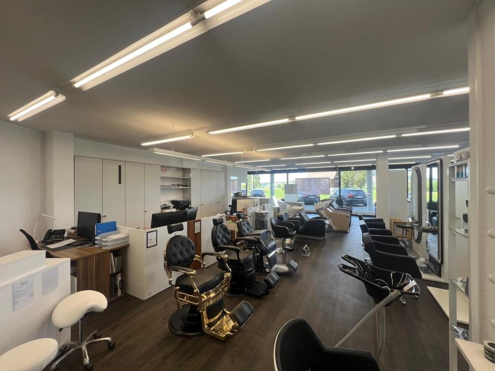 254m² negozio