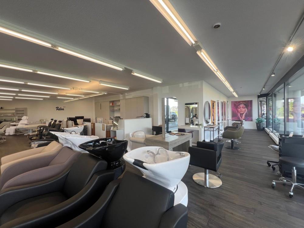 254m² negozio