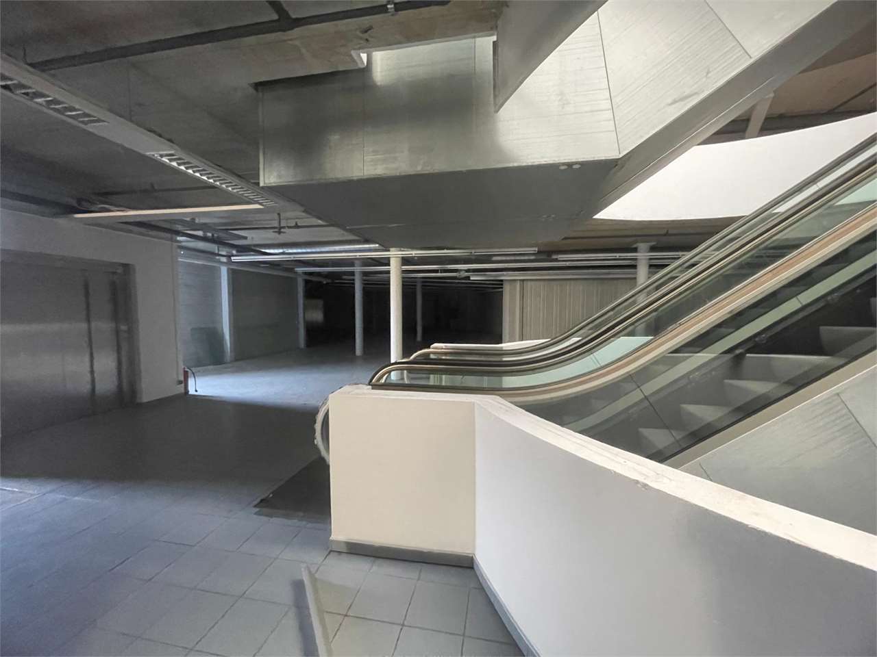 Shop, foto 10 di 10