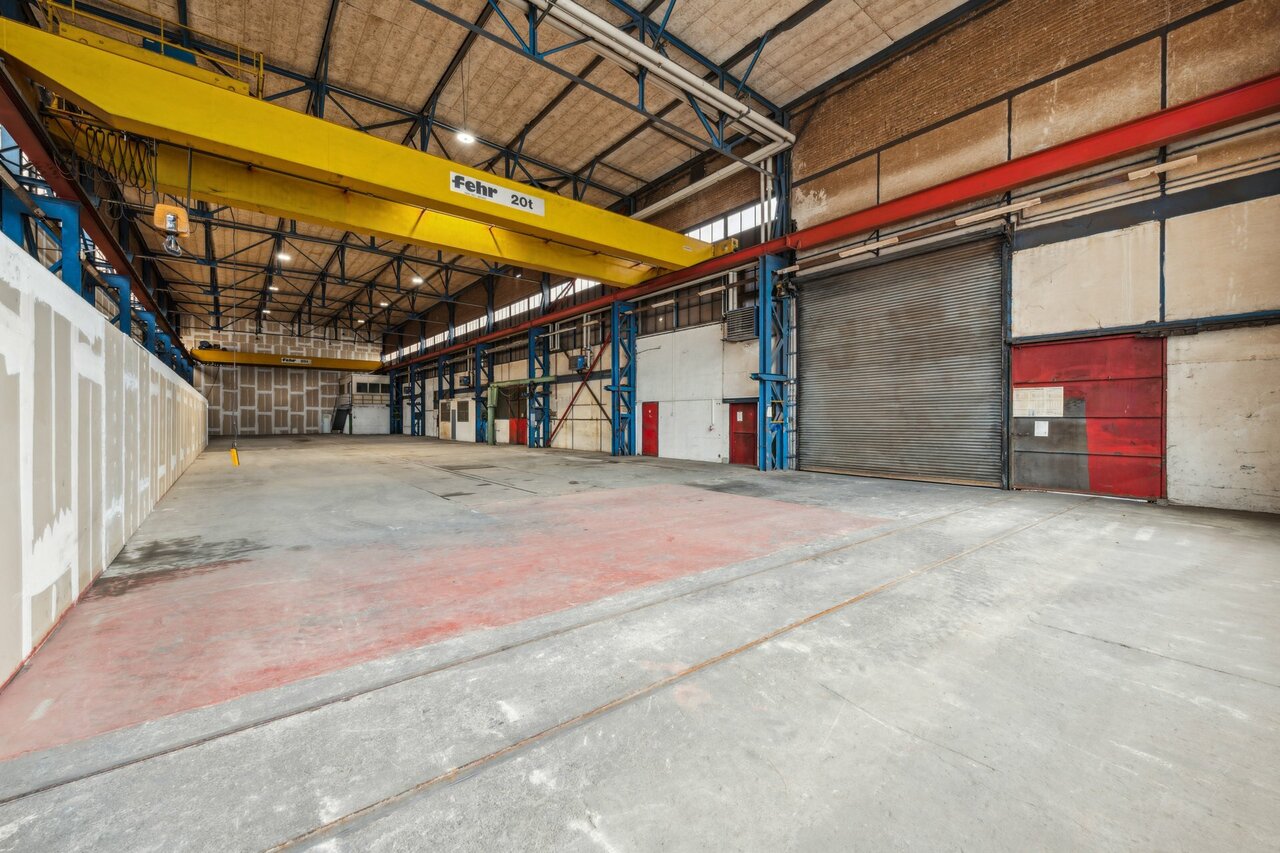 862m² commerciale