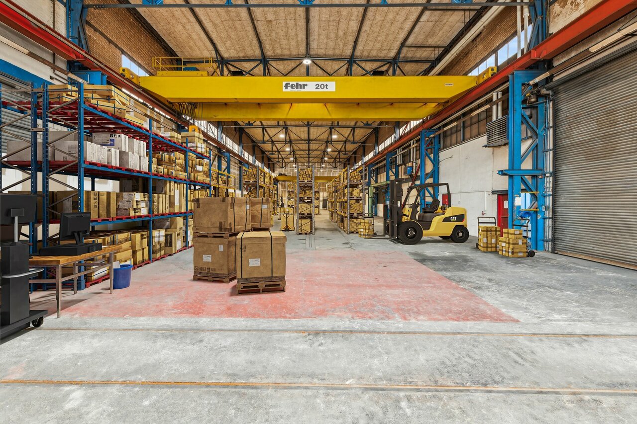 862m² commerciale