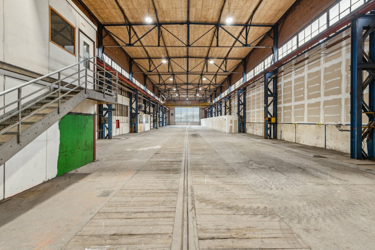 862m² commerciale