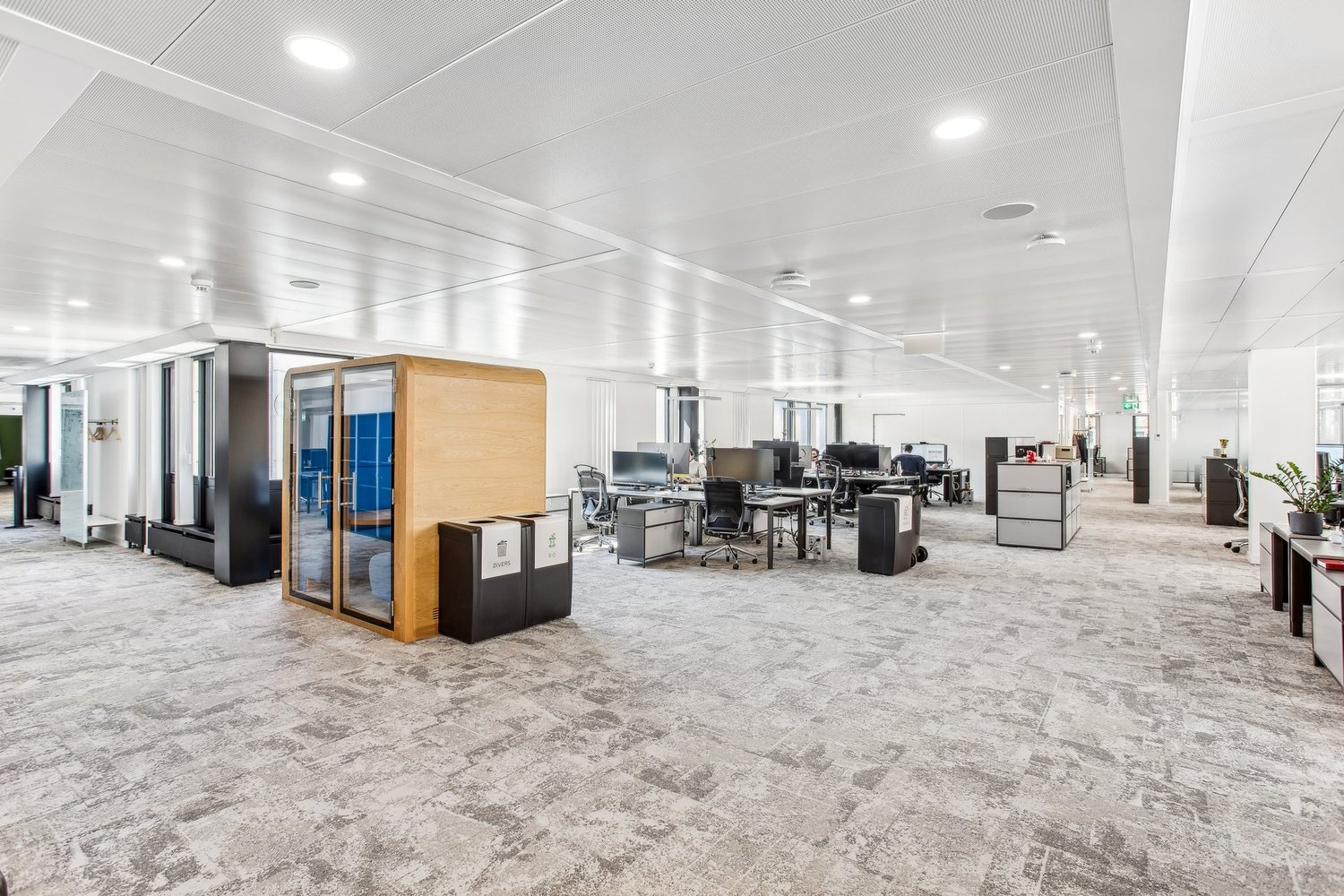 3000m² ufficio