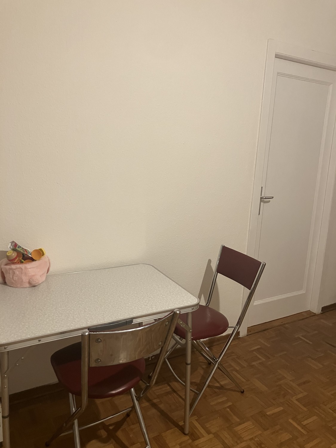 Stanza in un appartamento condiviso, foto 1 di 3