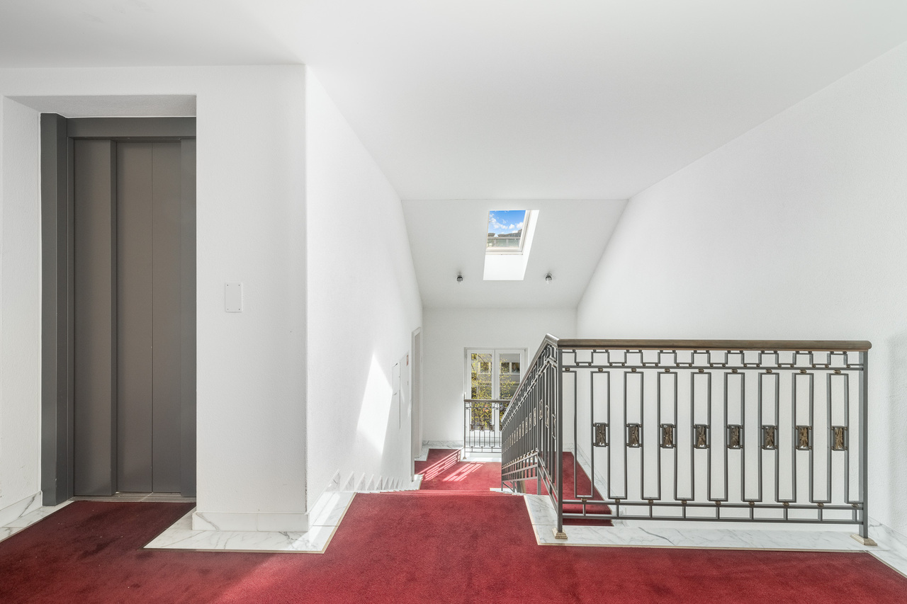 457m² ufficio