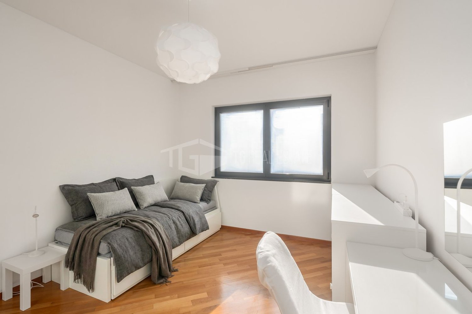 Appartamento mansardato di 4 ½ locali, foto 9 di 10