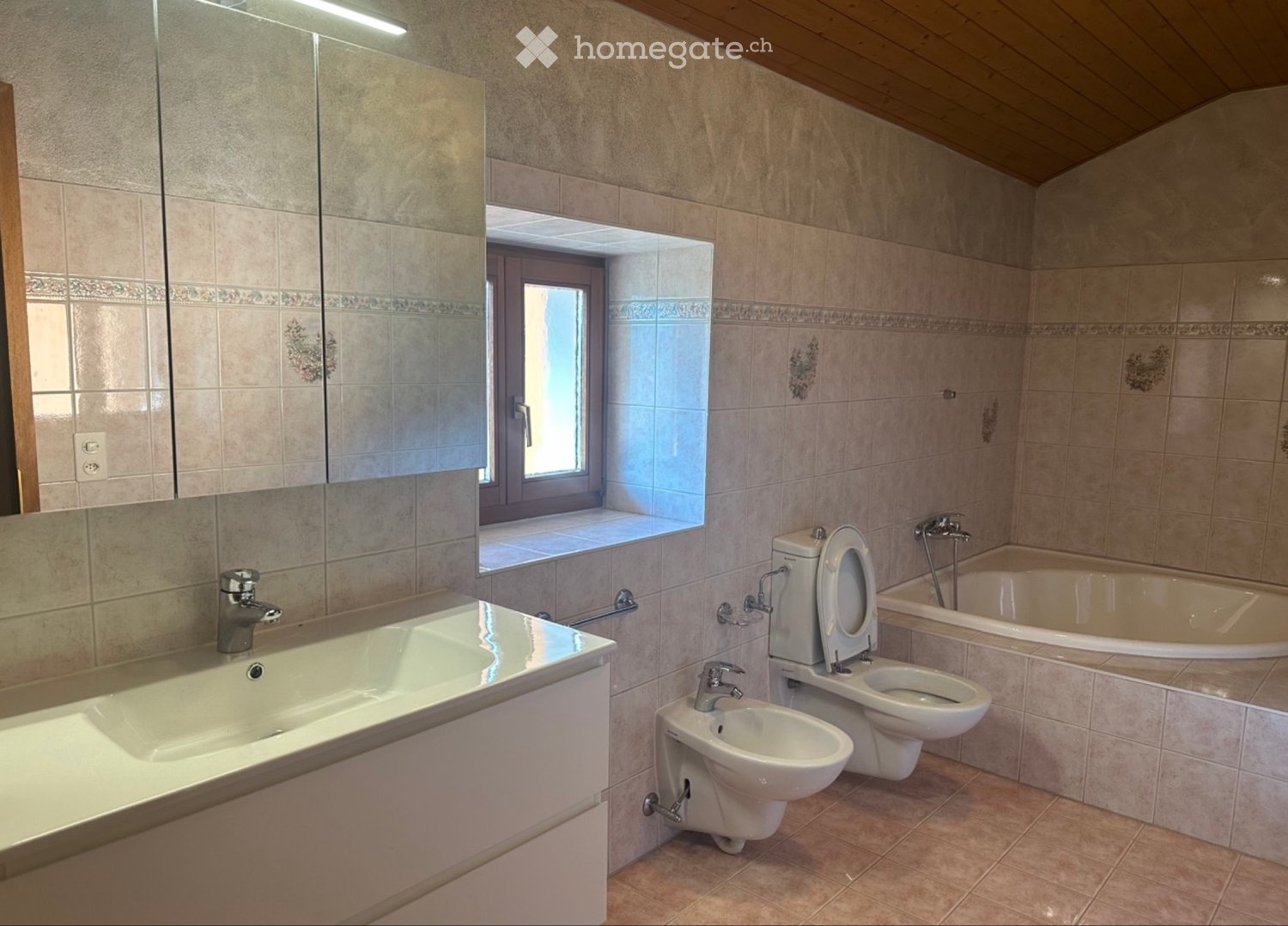 4 rooms apartment, foto 4 di 5