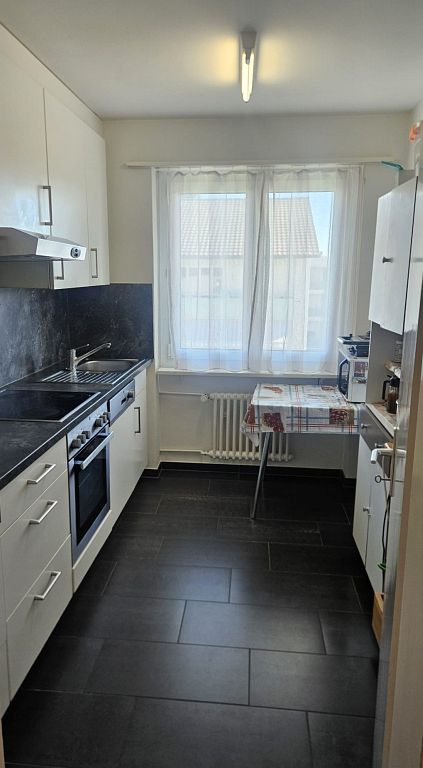 Appartamento di 4 locali, foto 2 di 8