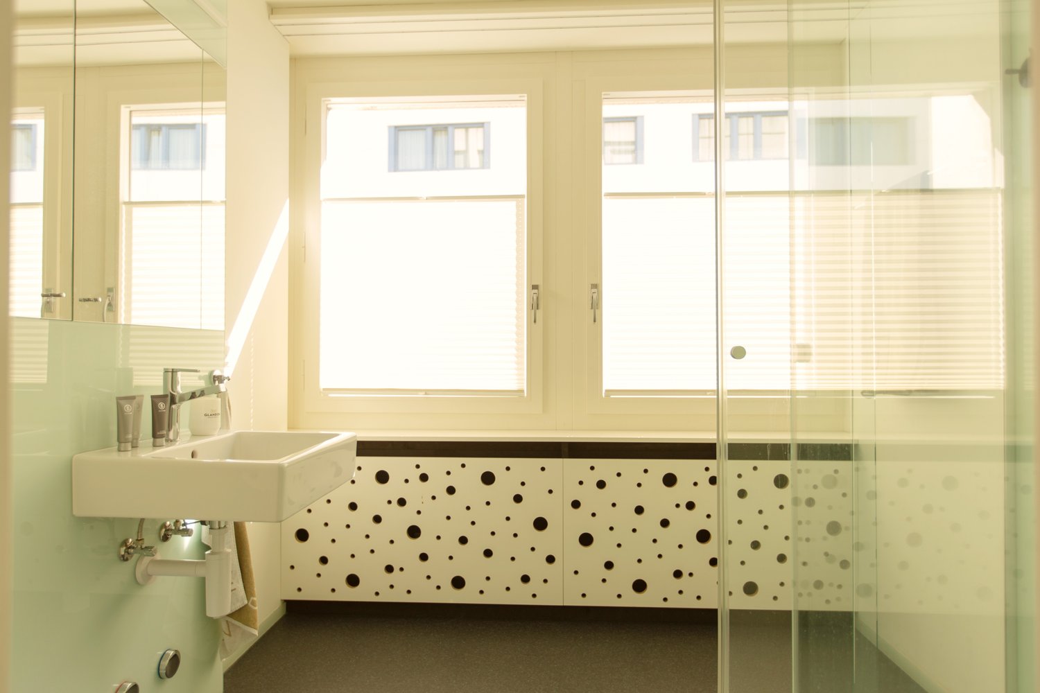 1 room furnished flat, foto 3 di 6