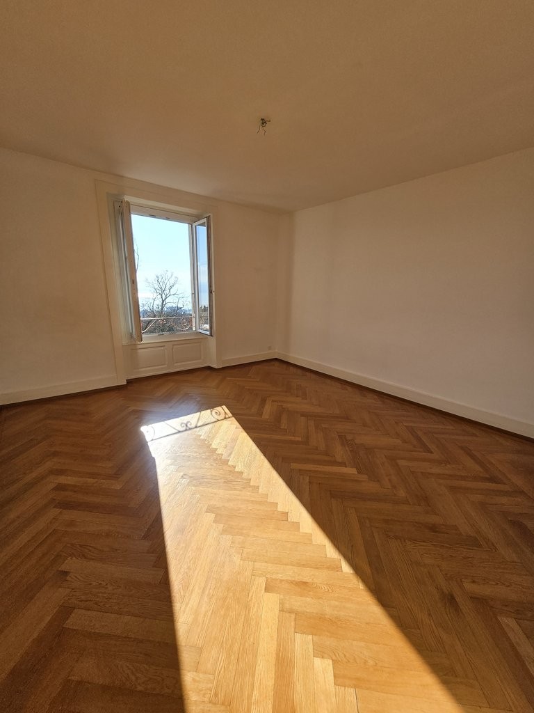 Appartamento di 3 locali, foto 2 di 8