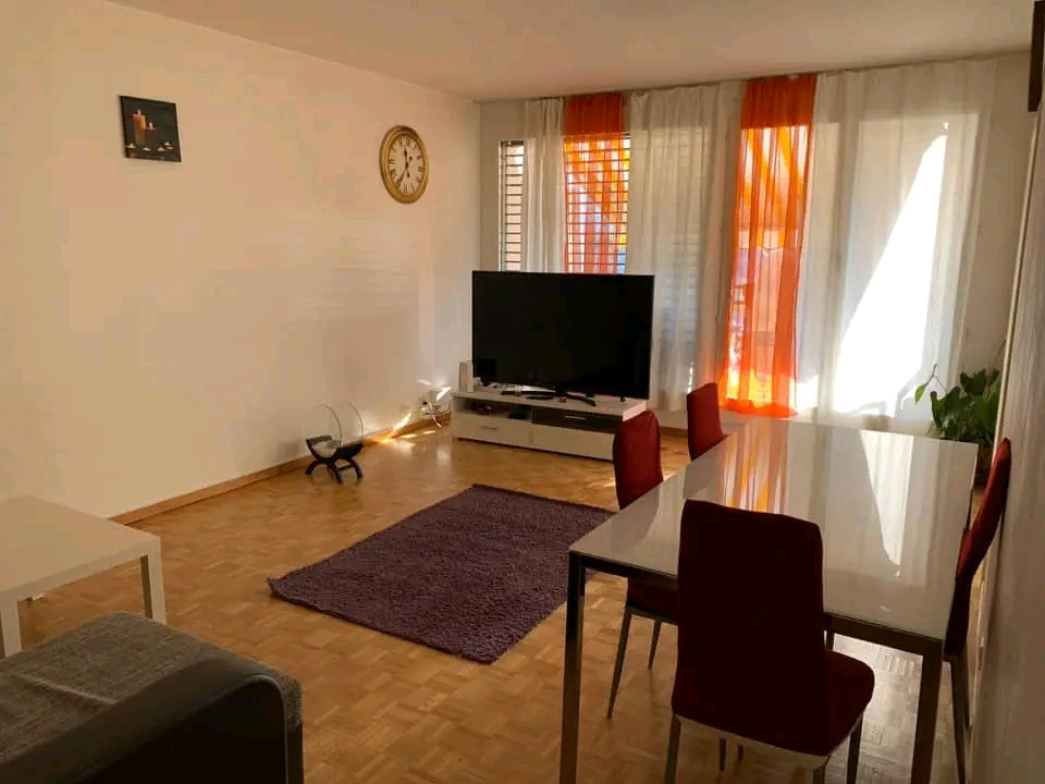 Camera in appartamento condiviso, foto 2 di 2