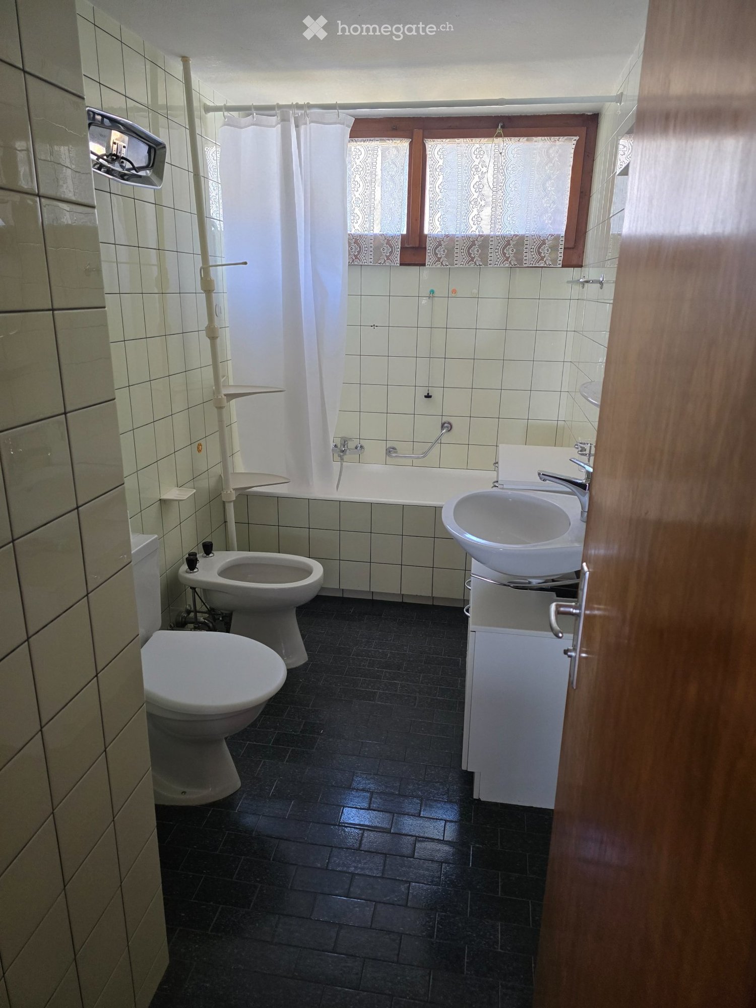 4 rooms apartment