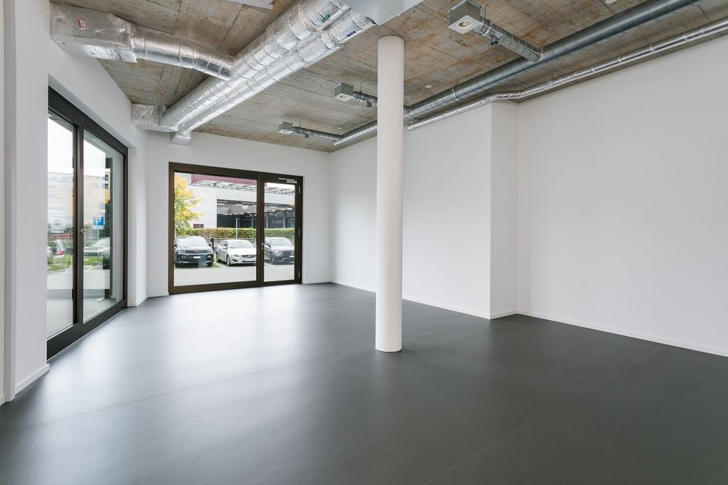 60m² commerciale