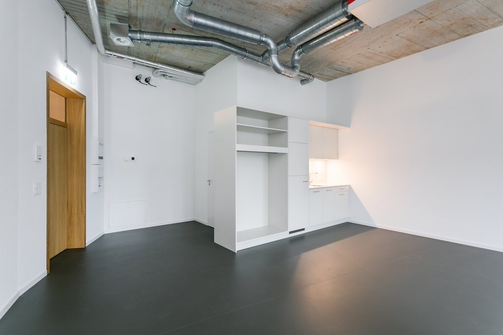 60m² commerciale