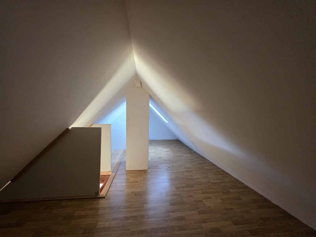 Appartamento di 4 locali, foto 7 di 8