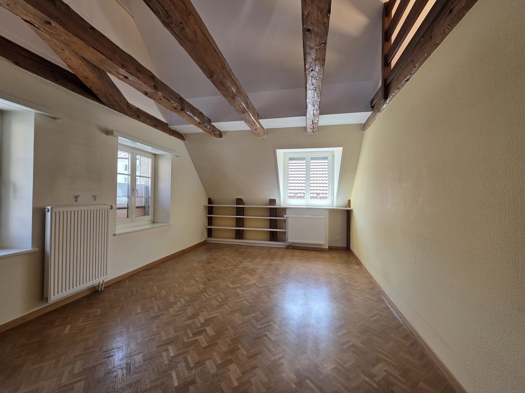 Appartamento di 4 locali, foto 3 di 8