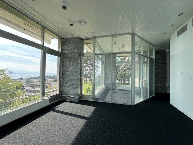 negozio di 73m², foto 1 di 5