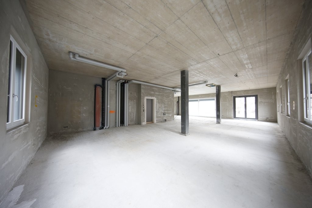 290m² commerciale