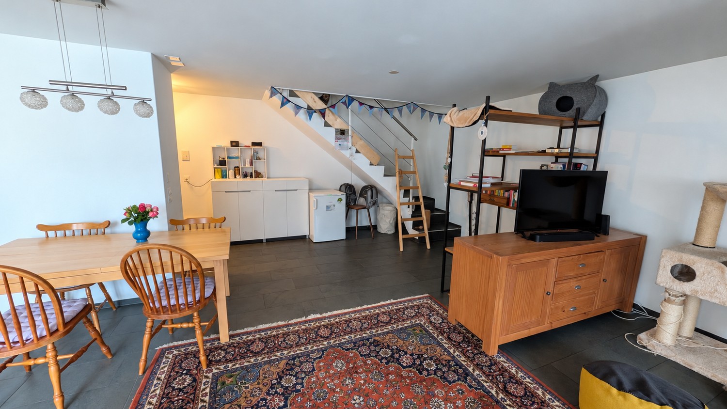 Appartamento di 2 ½ locali, foto 1 di 9