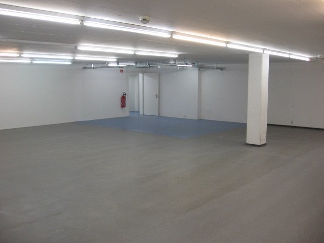 Deposito di 152m²
