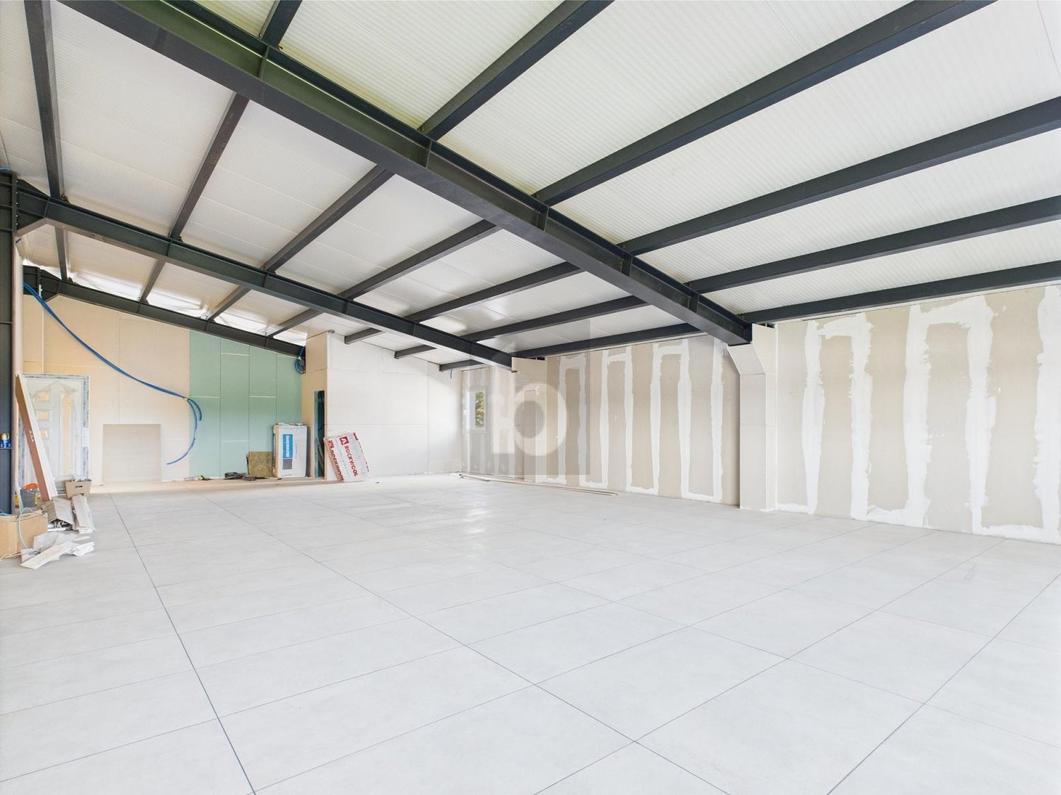123m² ufficio