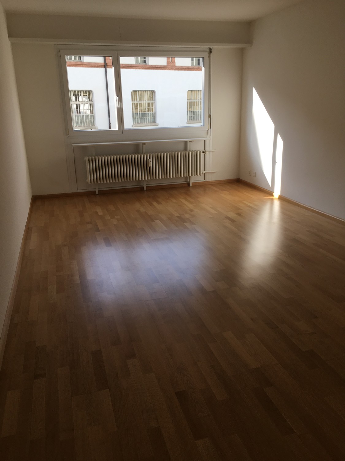 Appartamento di 2 ½ locali, foto 2 di 6