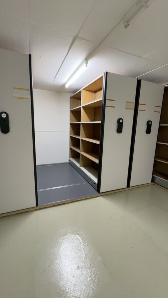 32m² deposito