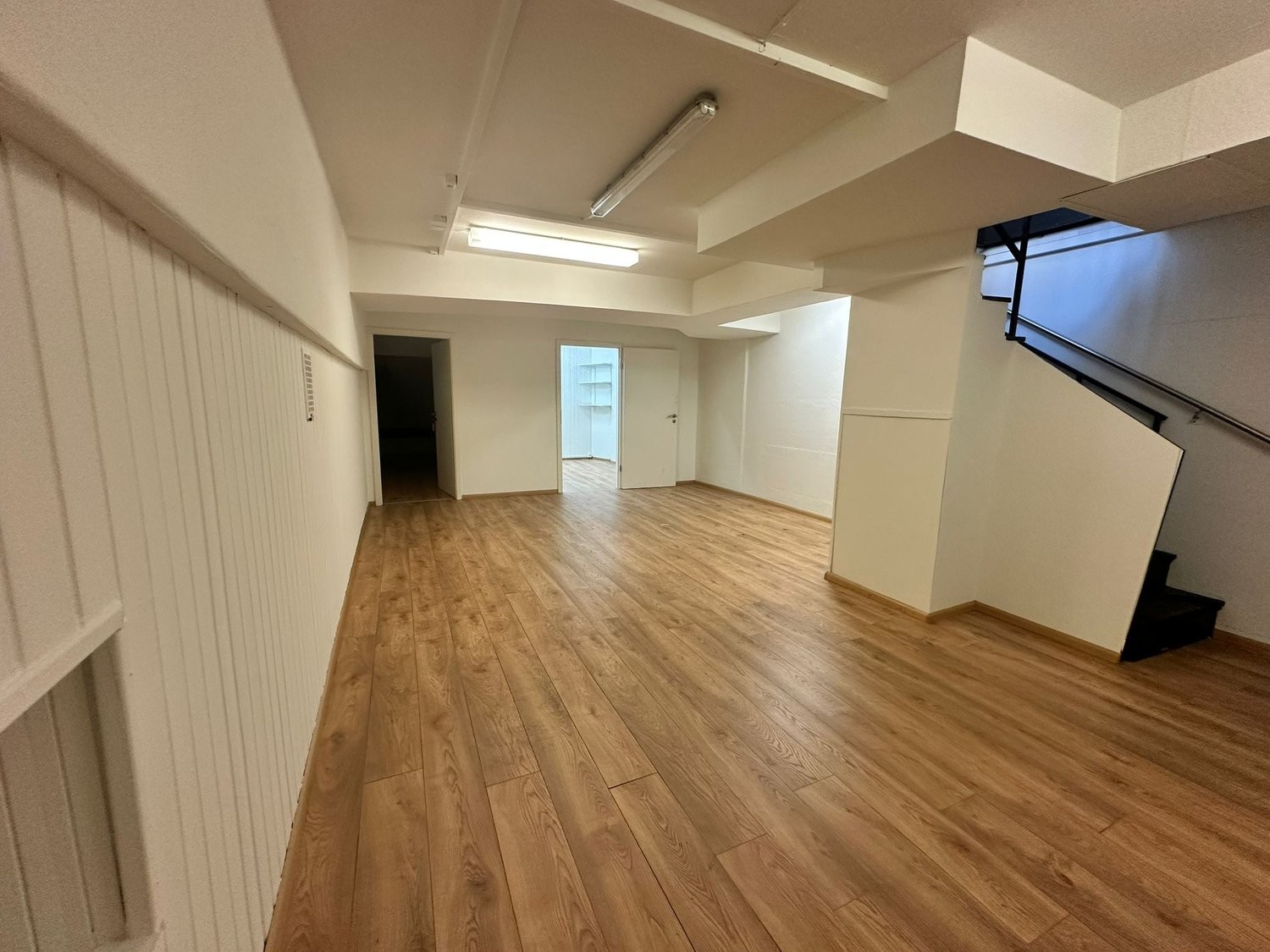 110m² negozio