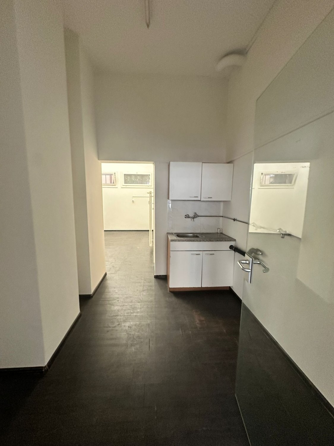 110m² negozio
