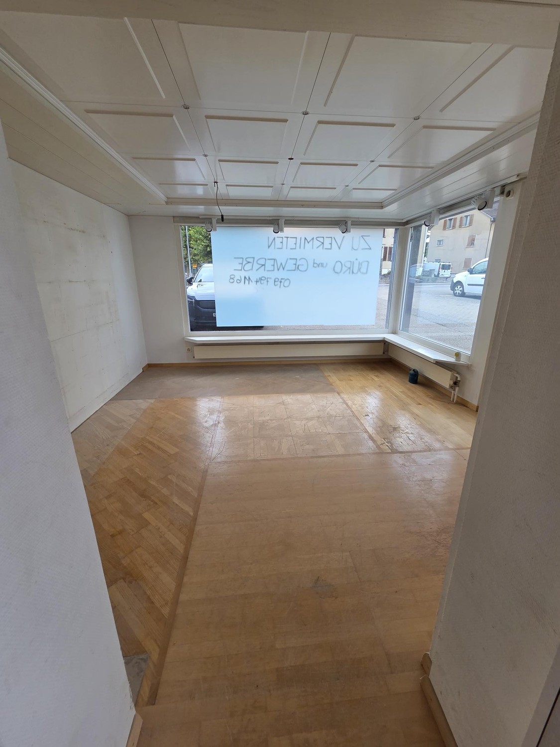 320m² commercial