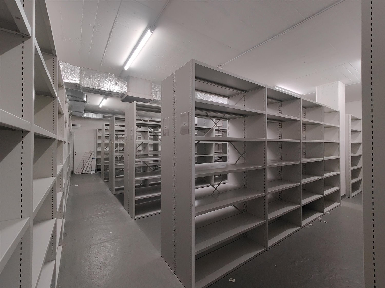 125m² deposito