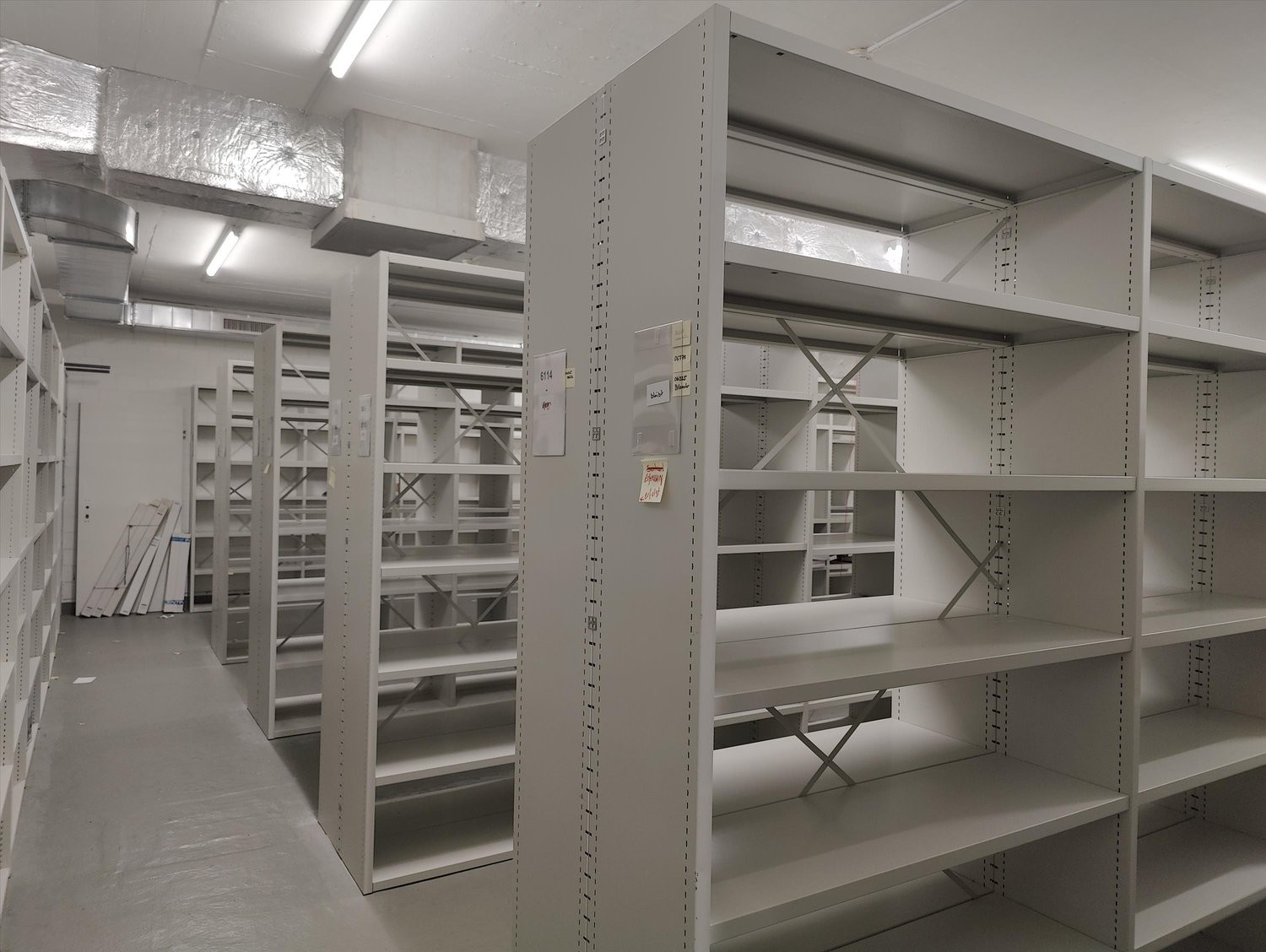 125m² deposito