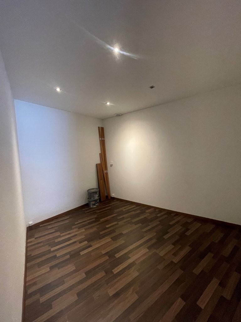 negozio di 135m²