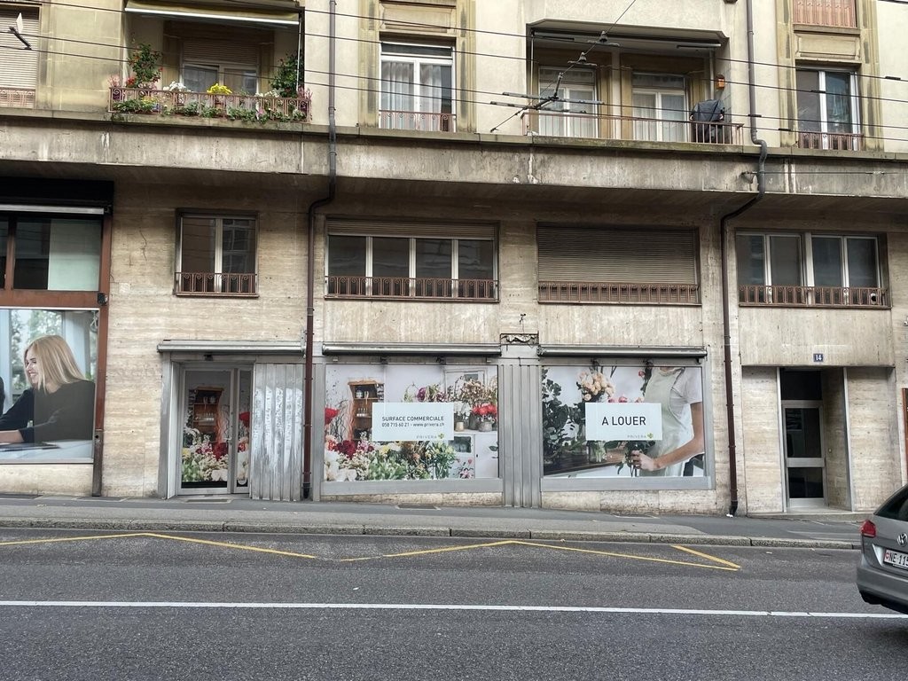 negozio di 135m²