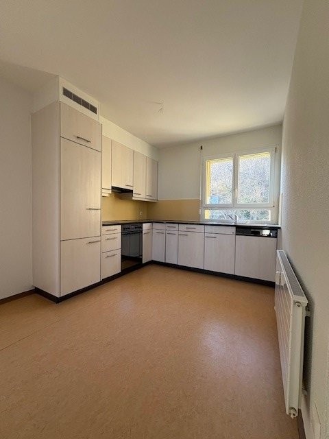 Appartamento di 2 ½ locali, foto 3 di 4