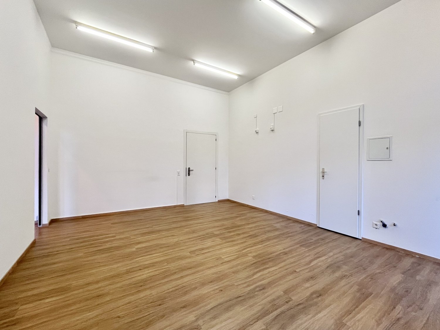 65m² living / commercial building, foto 7 di 10