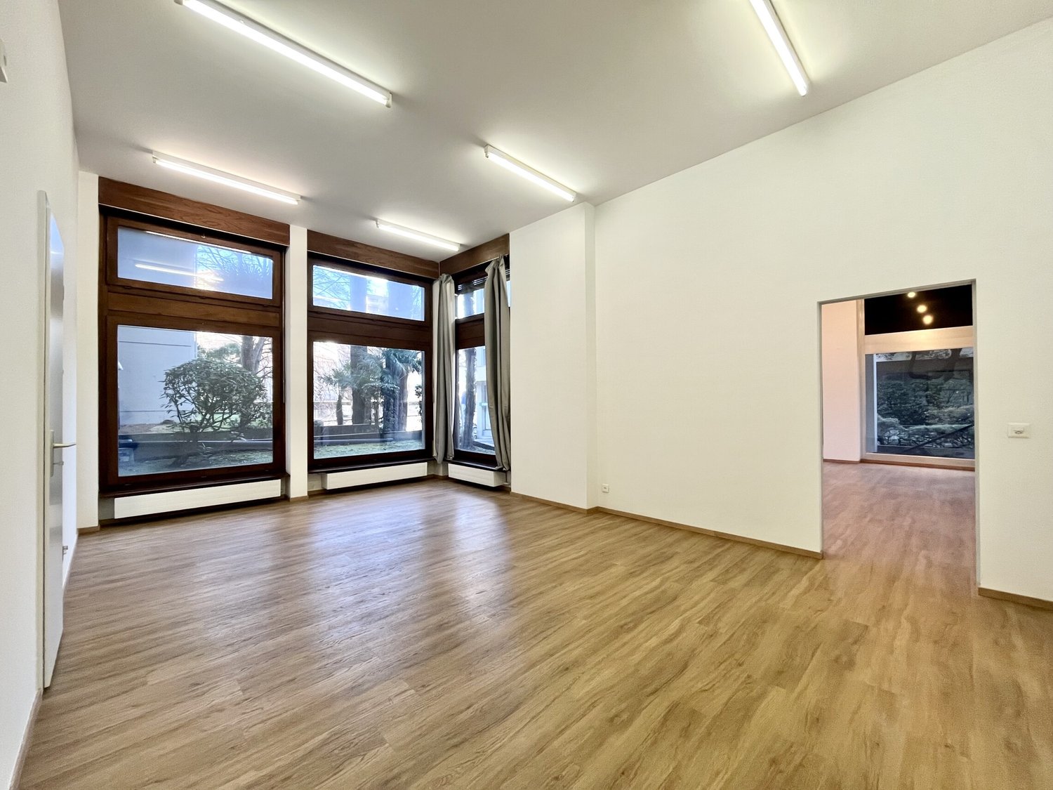 65m² living / commercial building, foto 5 di 10