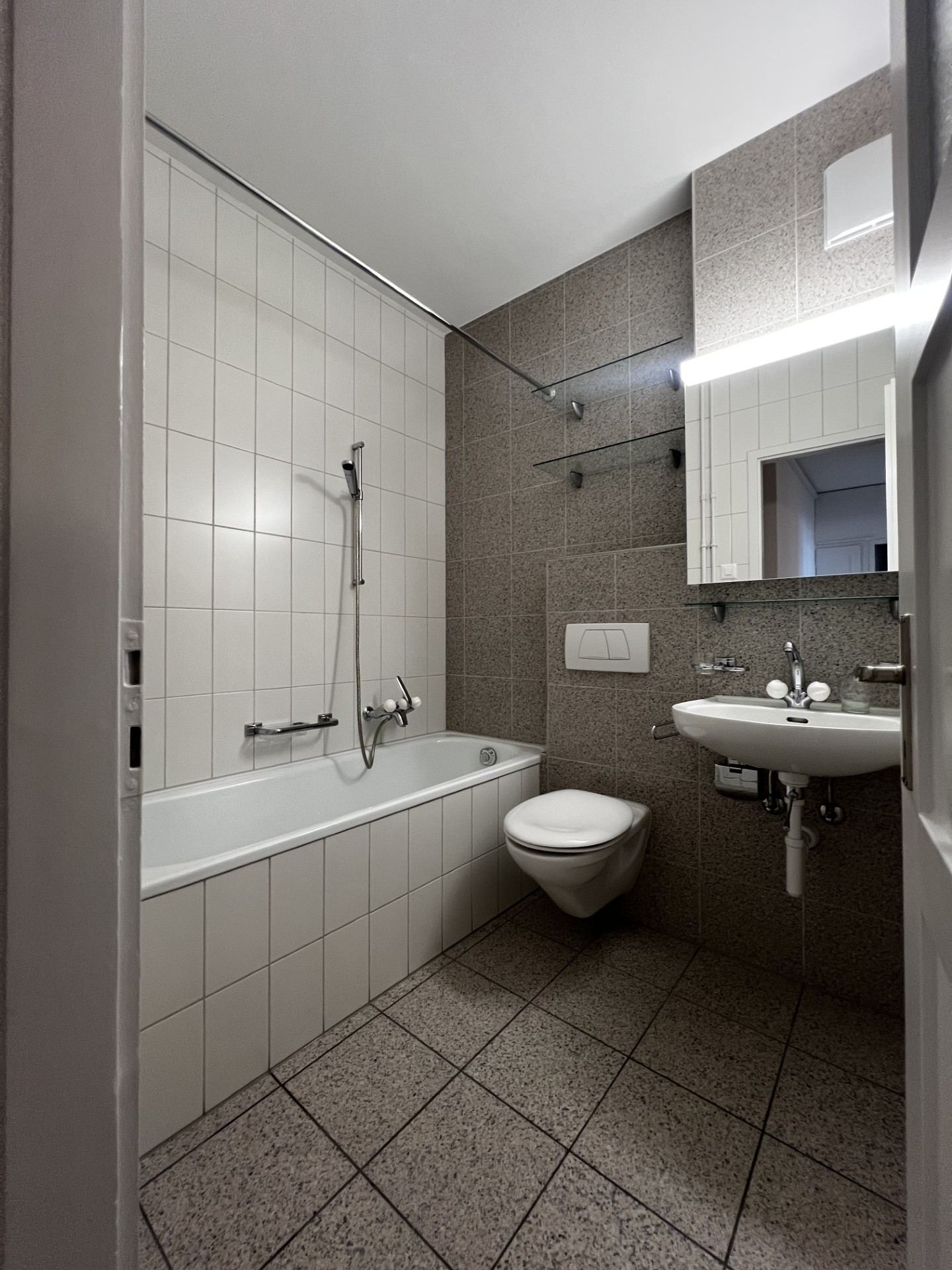 Appartamento di 2 ½ locali, foto 1 di 7