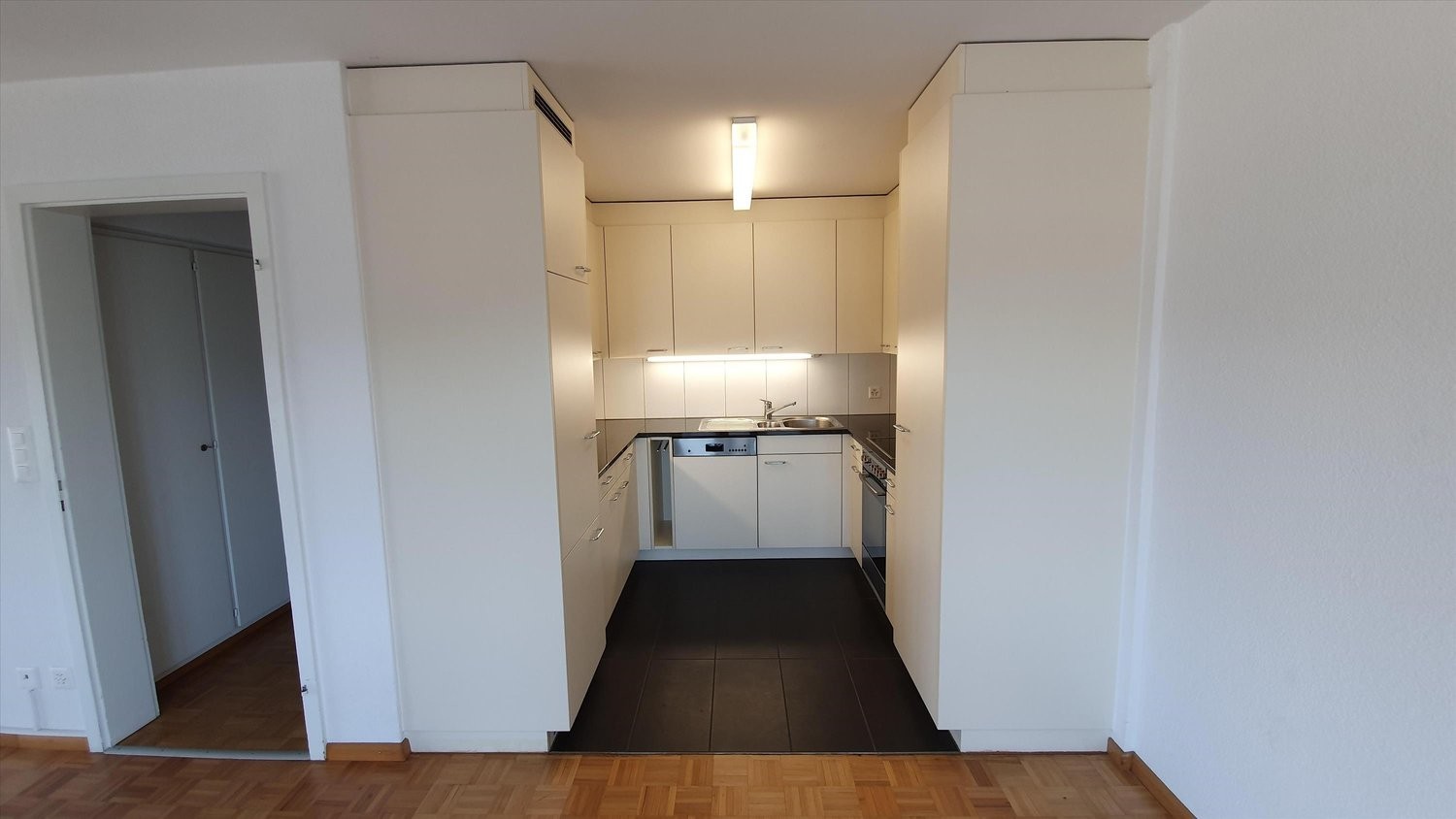 Appartamento di 2 ½ locali, foto 3 di 5