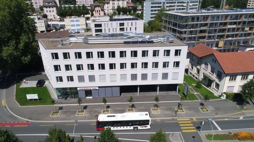 235m² commerciale