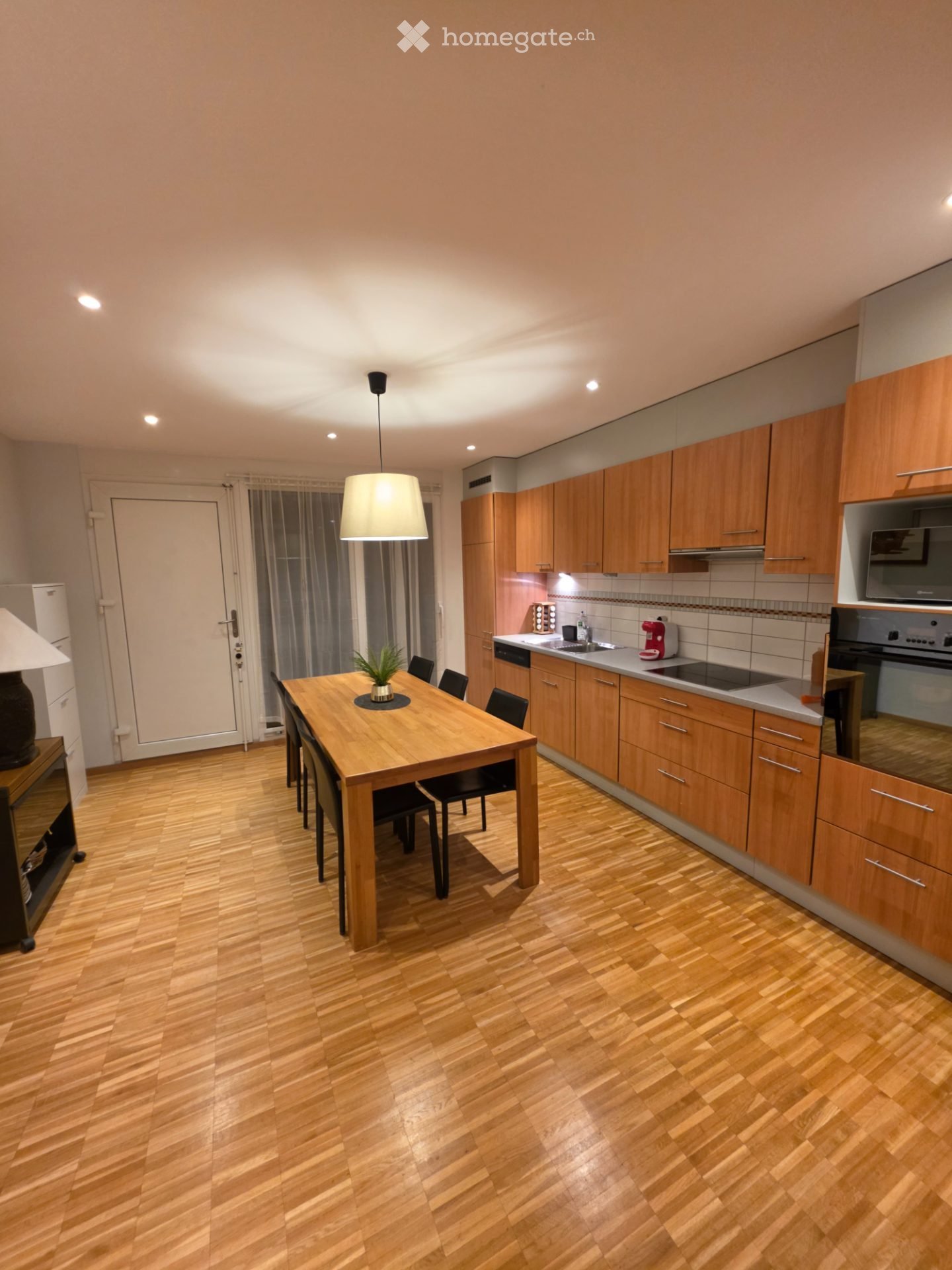 appartamento di 4 locali, foto 1 di 8