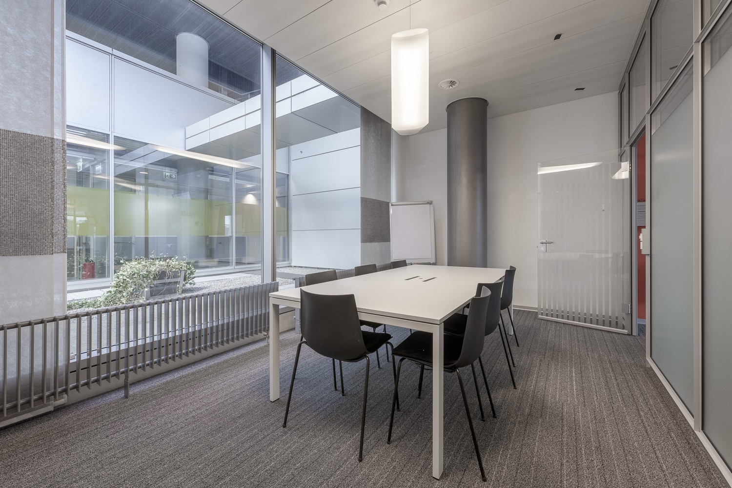 596-596m² ufficio, foto 9 di 9