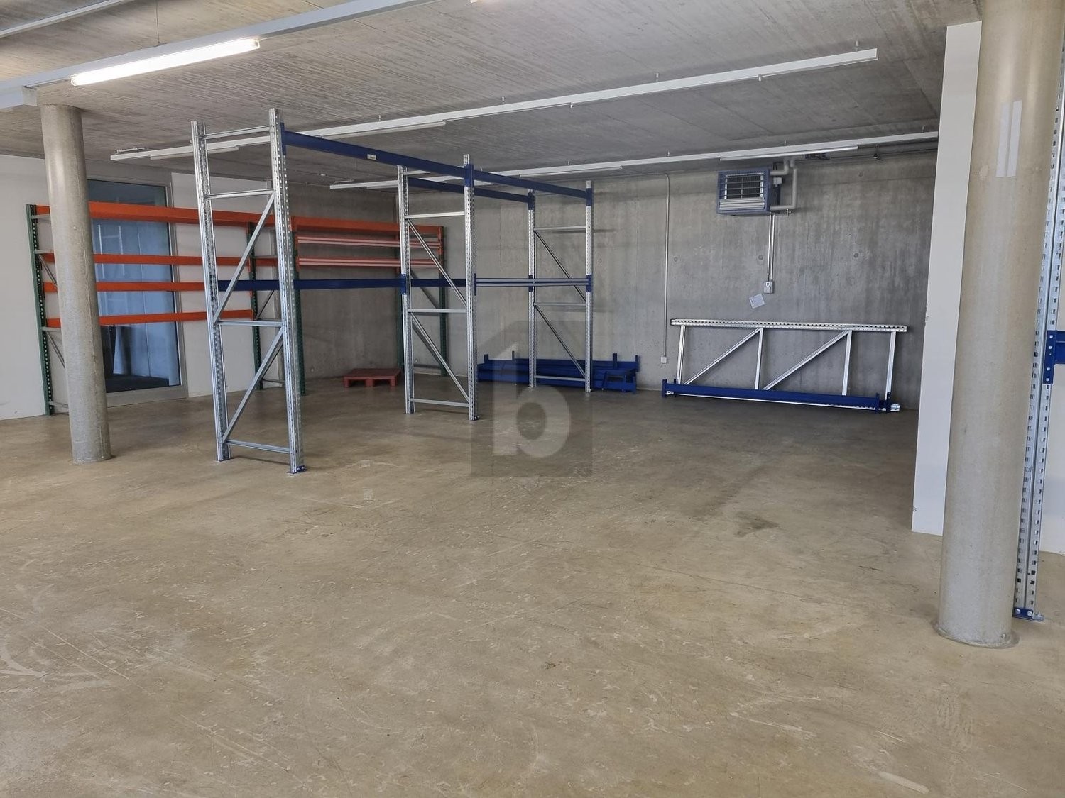 307m² deposito