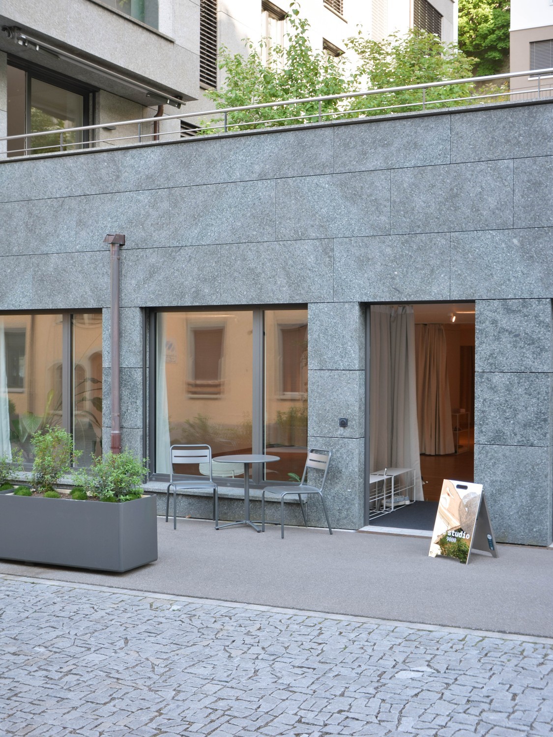 164m² commerciale