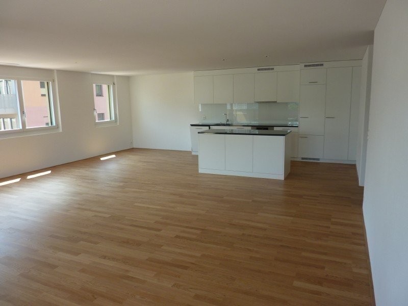 Appartamento di 4 ½ locali, foto 1 di 8