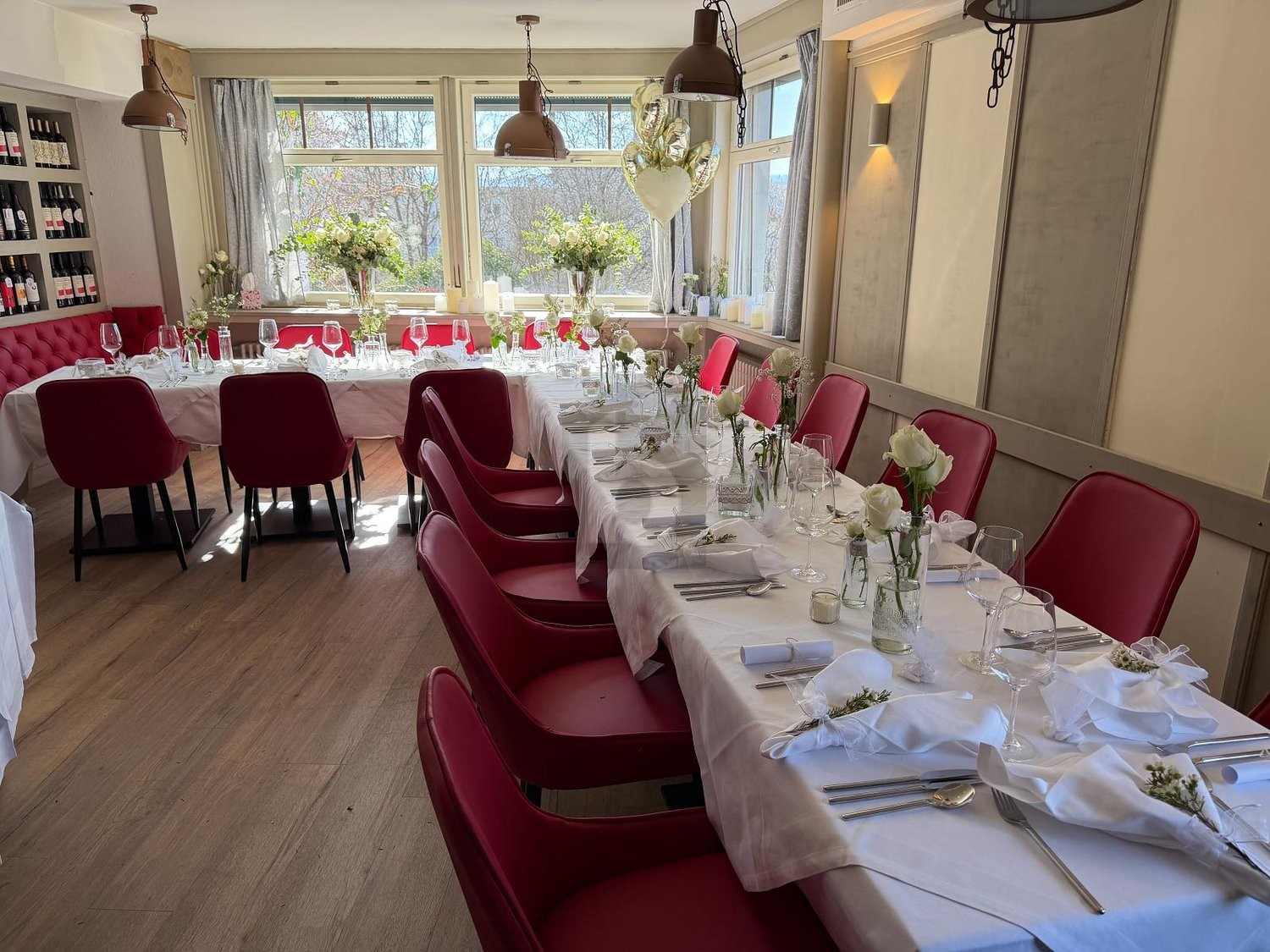 Ristorante di 300m²